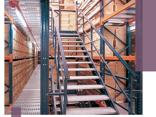 Лестницы складские прочные и безопасные под ключ в Таре