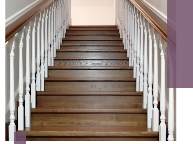 Лестницы из ясеня на заказ в Таре — изготовление и монтаж