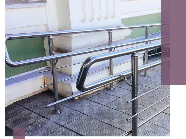 Ограждения пандусов из металла и нержавейки в Таре