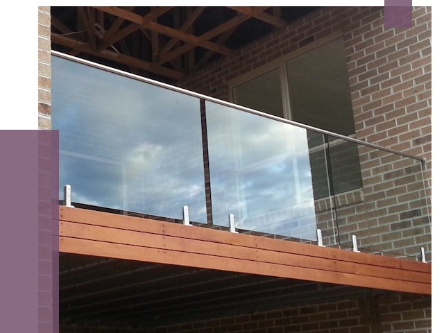 Стеклянные парапеты на крыше и террасе в Таре от 11574 руб. | ПРОЛЁТ-Тар