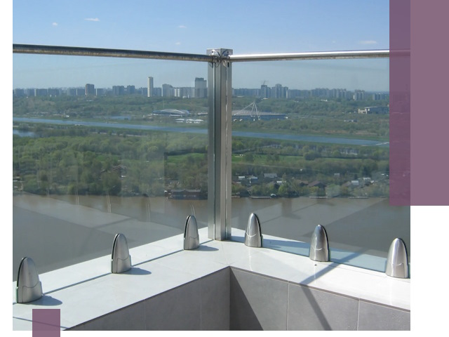 Стеклянные парапеты премиум класса в Таре для домов и бизнесов