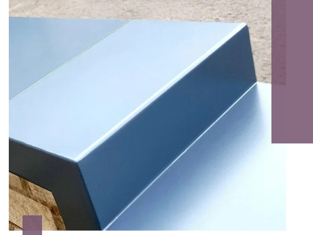 Крышки на парапет в Таре: изготовление и монтаж под ключ